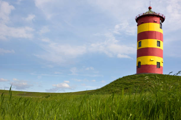 istock Yellow and Red Lighthouse 116927797