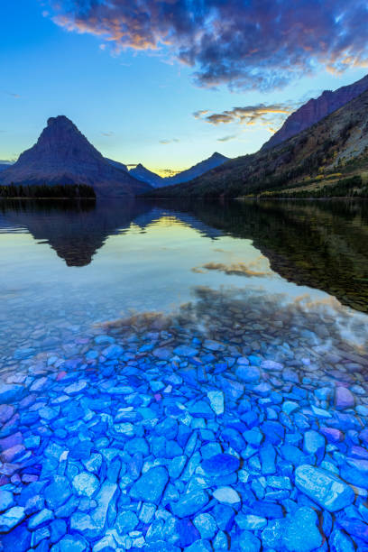 park narodowy glacier w montanie usa - 7653 zdjęcia i obrazy z banku zdjęć