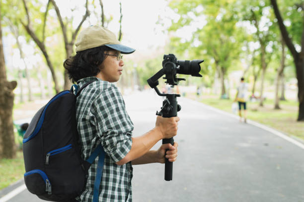 istock Male photographer 1169367006