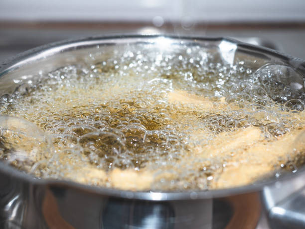 istock Frying in hot oil 1169412707