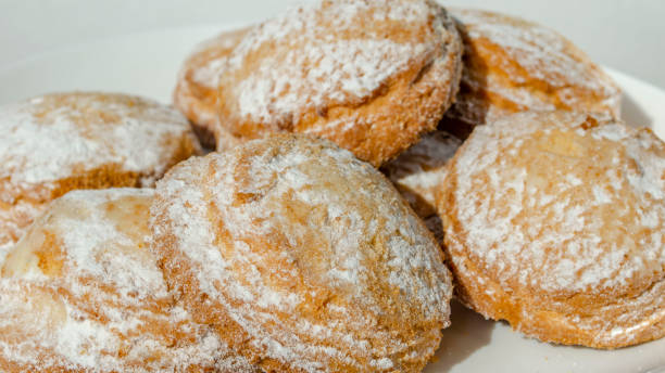 istock Gingerbread sprinkled with powdered sugar closeup 1169431863
