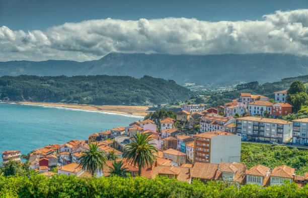 istock Hdr of a sea town 1169453277
