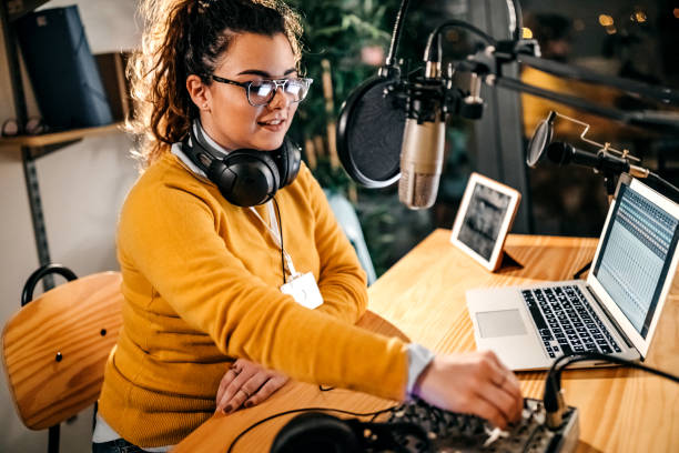 istock Introduce yourself to our listeners 1169458331