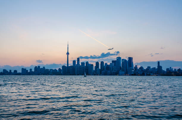 istock Skyline of Toronto 1169476180