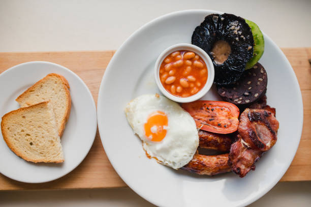 gourmet e stupendo - cooked food variation black pudding foto e immagini stock