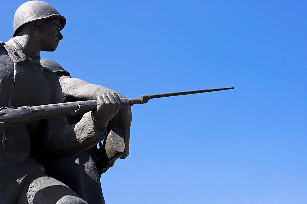 istock Monument to Russian soldier 116958750