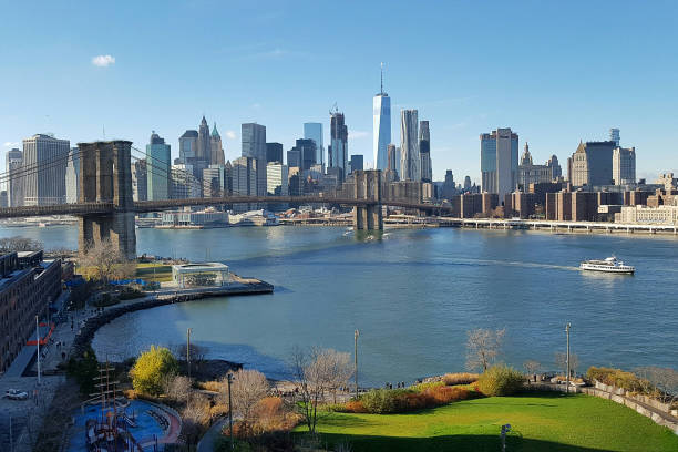 istock high angle view of manhattan looking over brooklyn bridge 1169621734