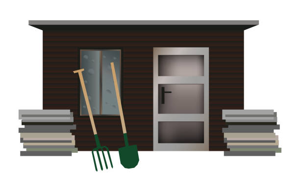 흰색 배경에 고립 된 피치 포크와 삽으로 창고 작은 나무 정원의 벡터 그림. - shed cottage hut barn stock illustrations