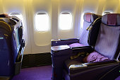 business-class-luxusflugzeug-interieur.jpg?b=1&s=170x170&k=20&c=HO19G2I-CfveTSMbKvL2mvj3dPCvxEPdZ6Vxyy7vUjo=