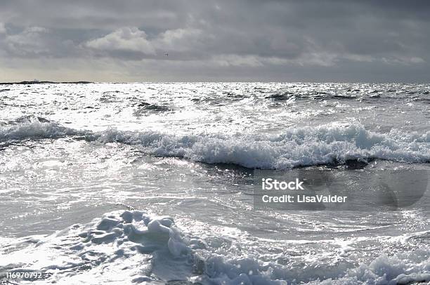 Al Mar Foto de stock y más banco de imágenes de Agua - Agua, Aire libre, Aislado