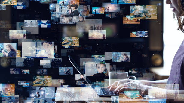 istock Social networking service concept. Streaming video. Video library. 1169711635