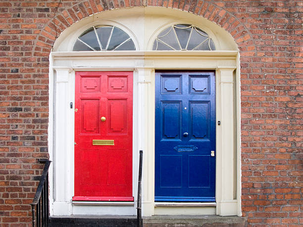 istock Red and Blue Doors 116975914