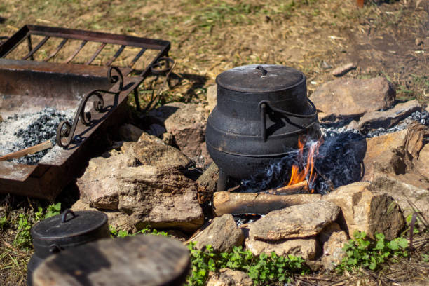 istock Retro cuisine, classic pan cooking in the fire 1169795012