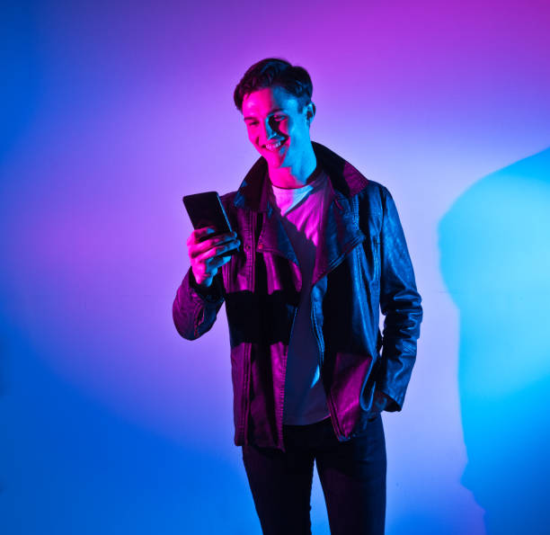 istock Handsome man on the phone 1169801837