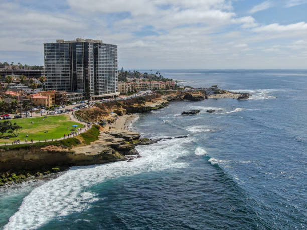 istock La Jolla Cove, small picturesque cove and beach surrounded by cliffs 1169819972