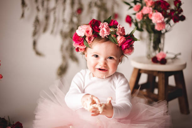 istock Happy smiling girl 1169834767