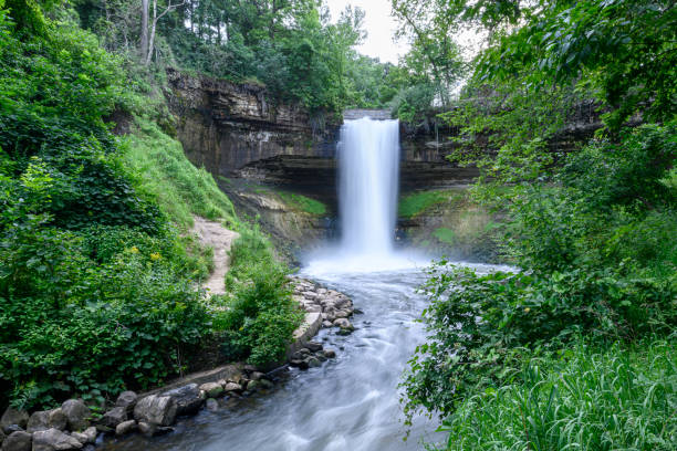 istock Minnehaha Falls In the Twin Cities. 1169962153