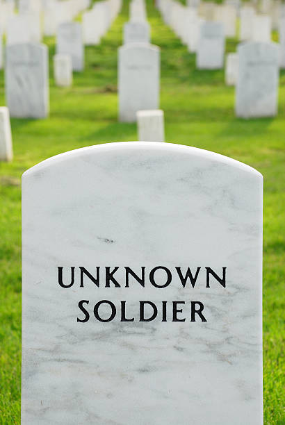 istock Headstone at Arlington National Cemetery 116999340