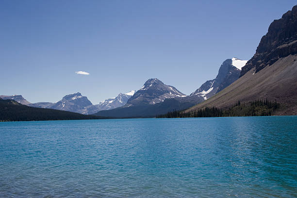 istock bow lake in the canadian rockies 116999414