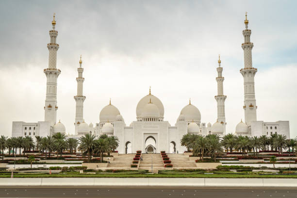 istock Sheik Zayed Mosque in Abu Dhabi, UAE 1169994746
