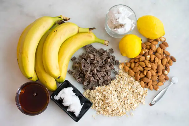 Bananas, oats, almonds, and other ingredients