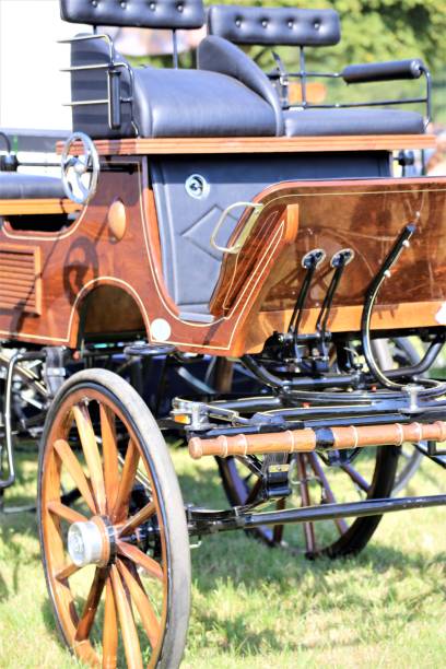 istock old wooden cart 1170026793