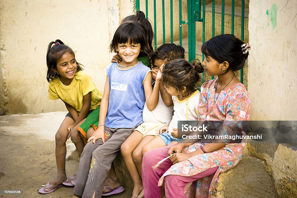 Grupo de alegres raparigas Rural Indiano - Royalty-free 12-13 Anos Foto de stock