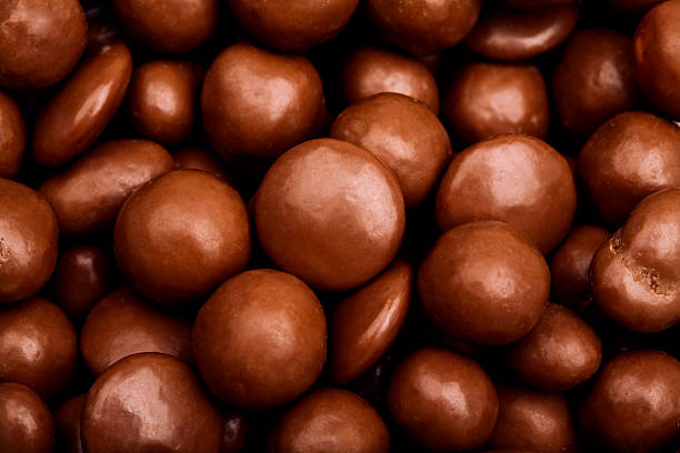 istock Close up of small chocolate sweets 117003661
