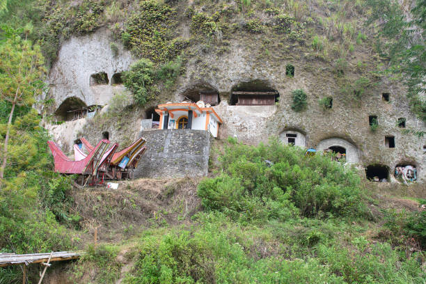 istock Cliffs burial site, traditional burial ground in Tana Toraja 1170036675