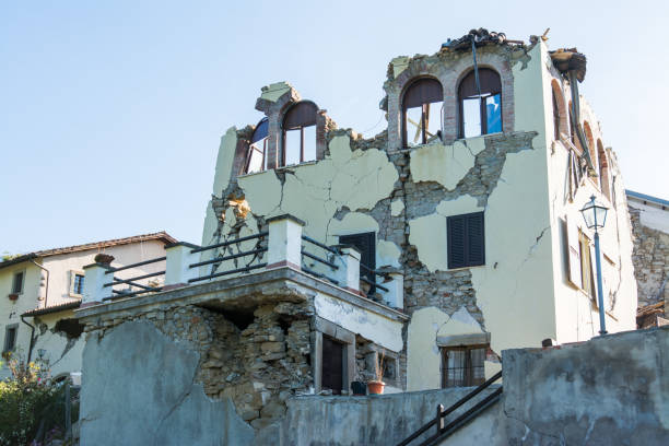 City destroyed by an earthquake City destroyed by an earthquake amatrice stock pictures, royalty-free photos & images