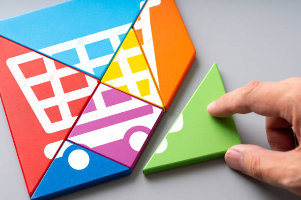 istock Online shopping icon on colorful puzzle 1170084680