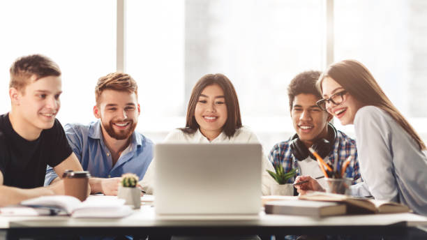 istock Teenage students collaborating on project in IT class 1170086118