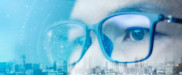 istock High technology that helps identify identification by scanning the eyes of the eye to check the information of the person. 1170105819