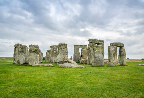 istock Beautiful Sky over Stonehenge Monument 1170124745