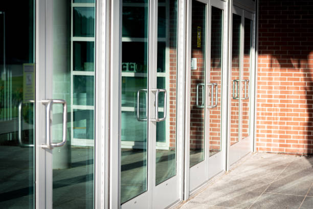 istock Commercial Building With Doors 1170151125