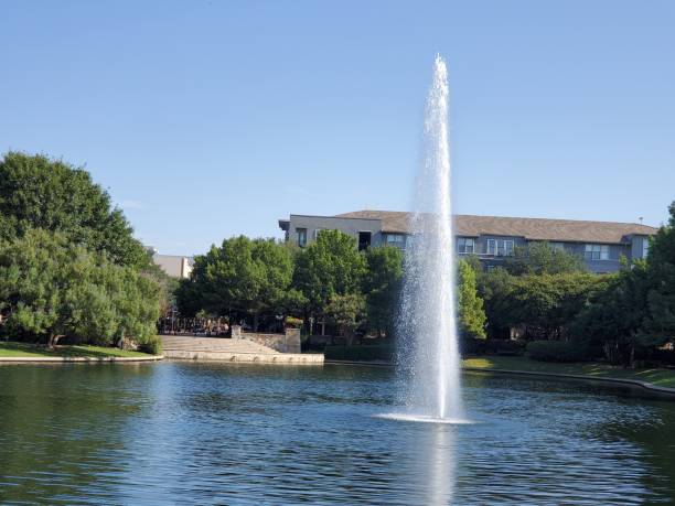 istock Fountain Shops at Legacy Plano Texas 1170174682