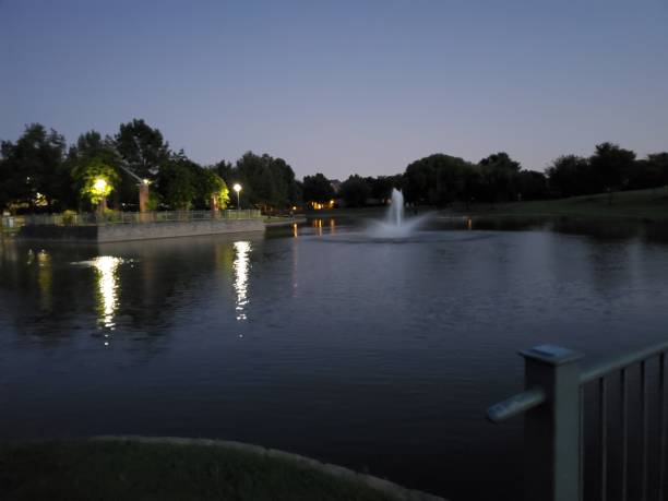 istock Fountain and Lake Plano Texas 1170174697