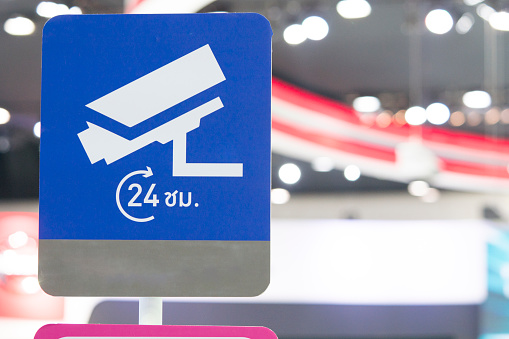 24 hours cctv/video surveillance warning sign