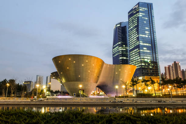 Central park Songdo Incheon, South Korea - April 11, 2019:Evening view of Central park in Songdo International Business District, Incheon South Korea. songdo ibd stock pictures, royalty-free photos & images