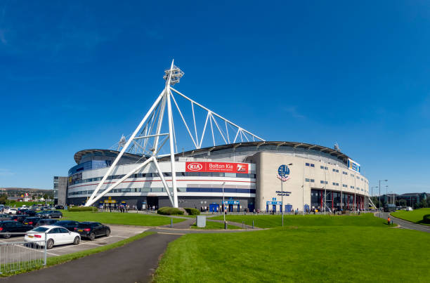 the university of bolton stadium ahead of the league one match between bolton wanderers and ipswich town - liverpool stadium built structure building exterior imagens e fotografias de stock