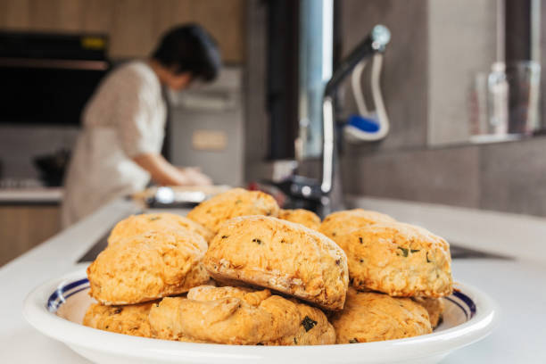 Bake pastry.