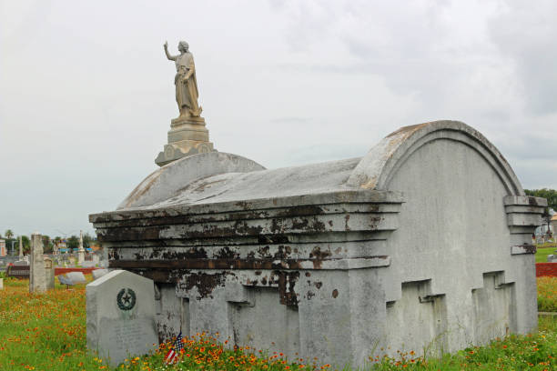 istock Old, detailed, intricate Mausoleums 1170311433