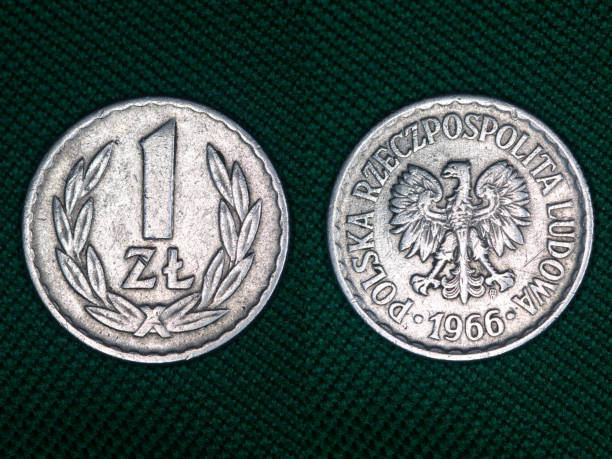 istock Polish coin 1 zloty 1966. 1170344340