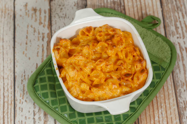 istock Gluten Free Mac and Cheese 1170364797
