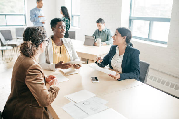 istock Consultation for coworkers 1170410102