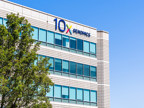 August 25, 2019 Pleasanton / CA / USA - 10x Genomics headquarters in Silicon Valley; 10x Genomics is an American biotechnology company that designs and manufactures gene sequencing technology