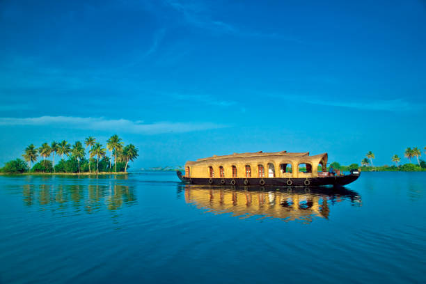 istock Houseboat-Kerala 1170429670