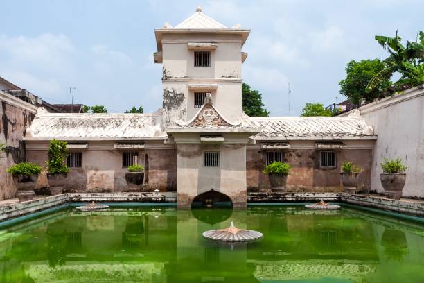 istock Taman Sari pool in Yogyakarta. 1170436835