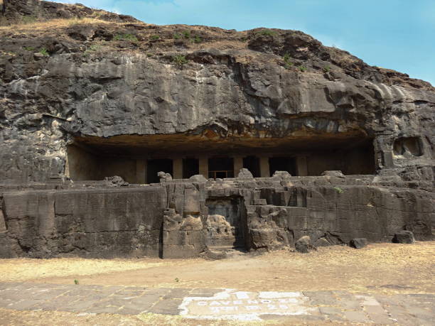 istock Cave 25 Fa�ade Ellora Caves, Maharashtra INDIA 1170441201