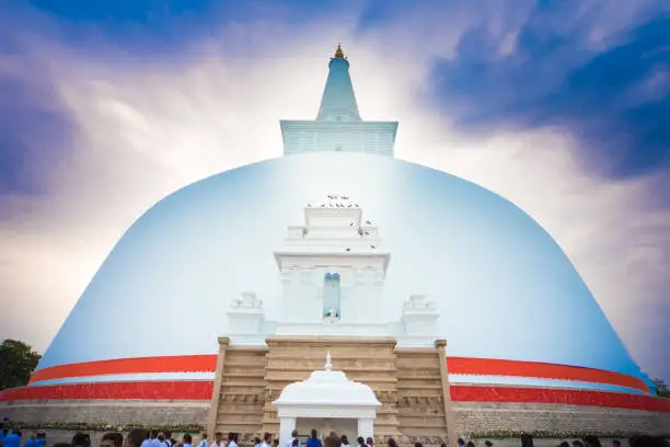 Photo of Ruwanweli maha seya stupa